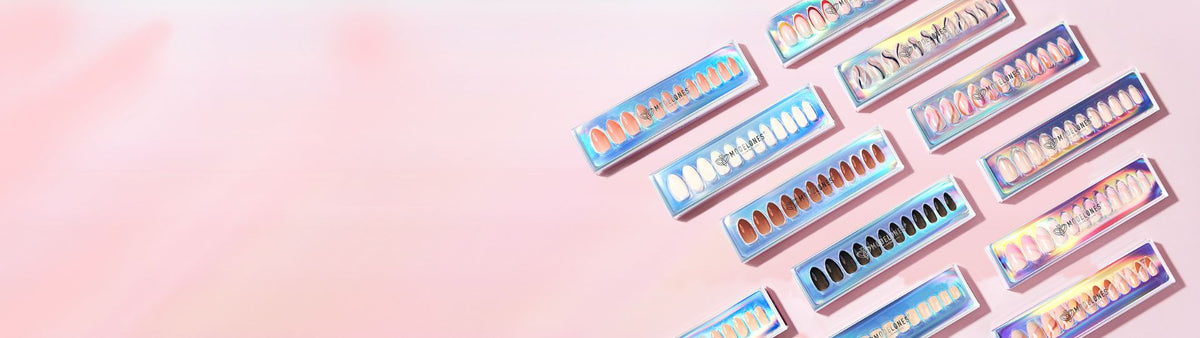 Modelones Free Press on Nails!