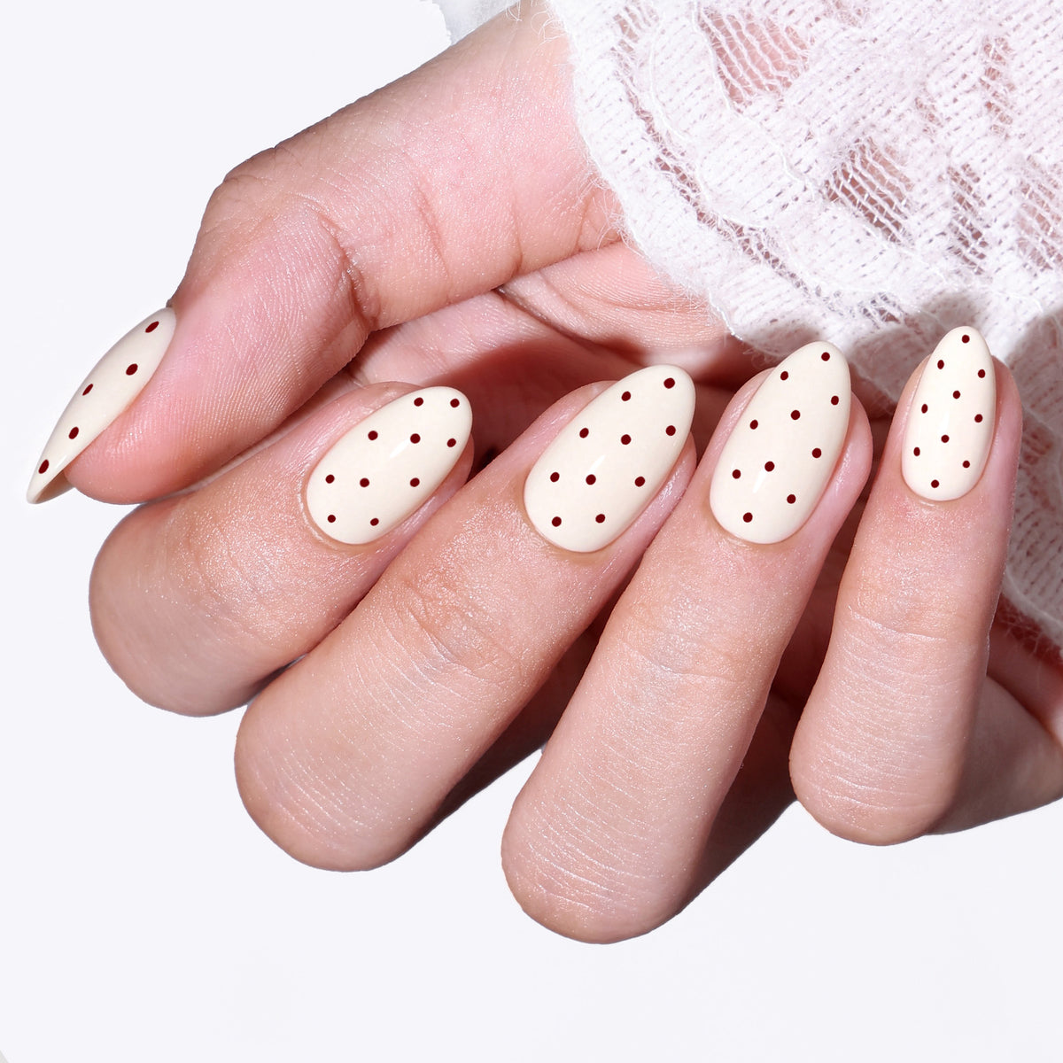 Cream Dots