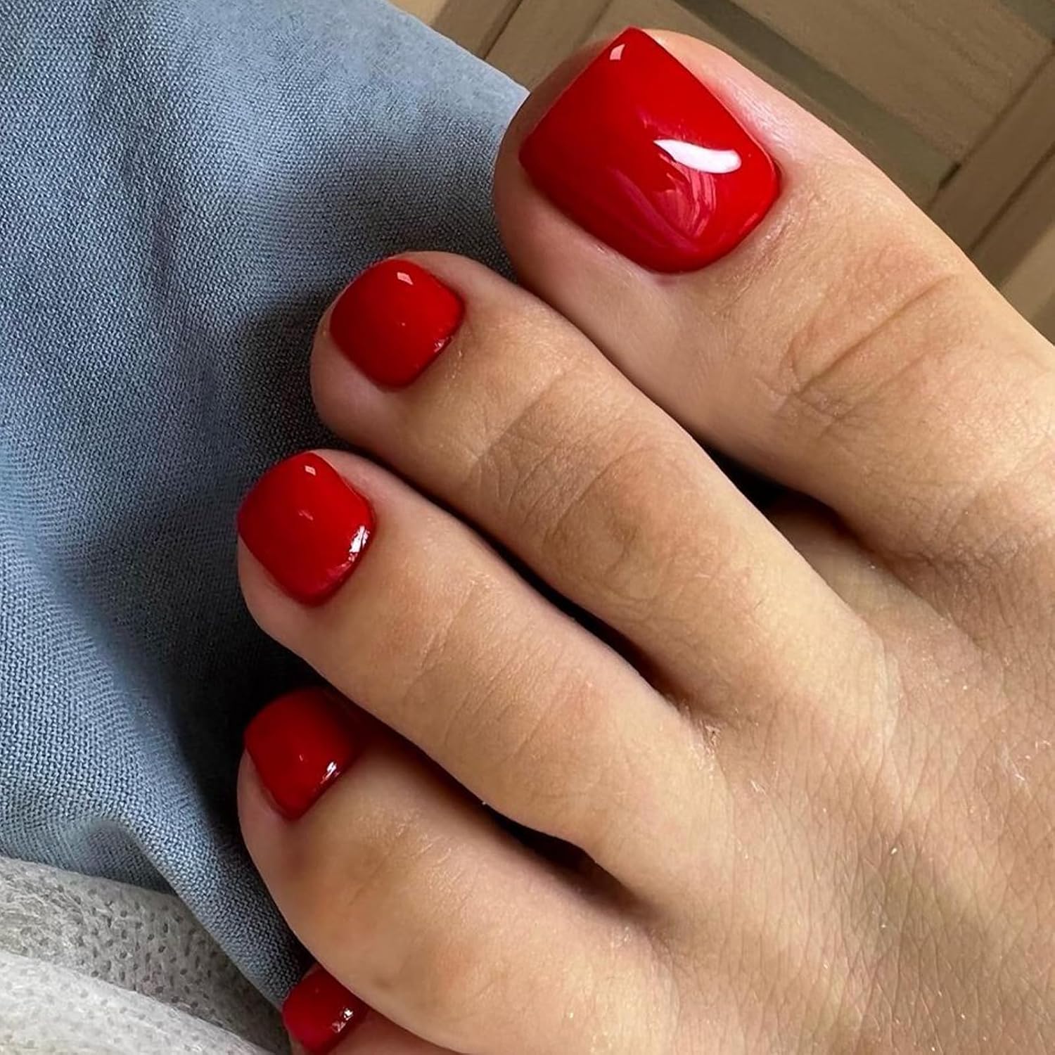 Modelones Press on Toenails Short, Red Toe Press on Nails Square
