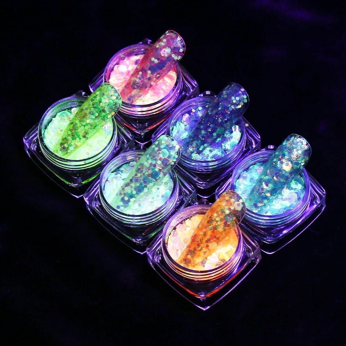 Leuchtende 3D Nagelstrasssteine – 4 Farben, Nachtleuchtend, Für Nail Art & Party